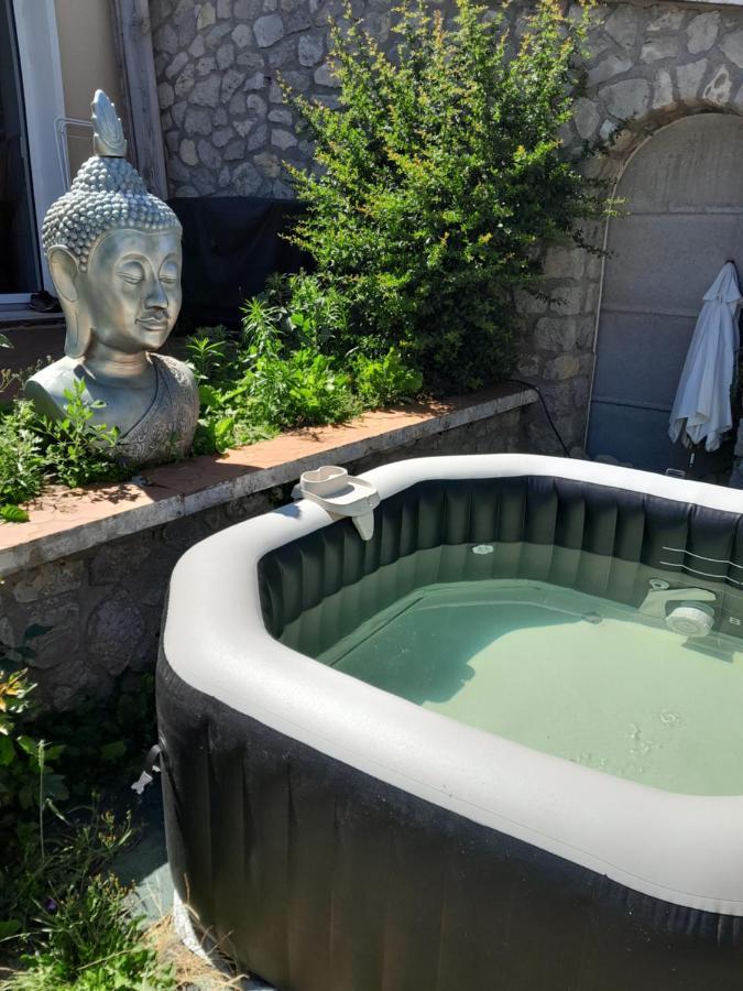 Apartamento Les Etapes Chartraines Parking Wifi Jaccuzi Chartres Exterior foto